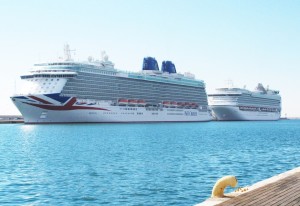 Panorámica del Britannia y el Ventura desde el muelle 10